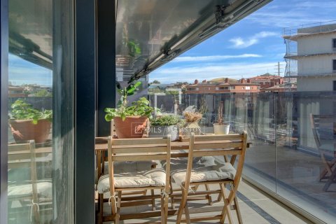 Apartament w Sant Just Desvern, Barcelona, Hiszpania 4 sypialnie, 133 mkw. nr 166798 – zdjęcie 4
