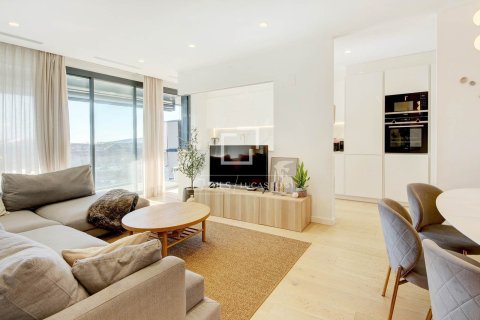 Apartament w Sant Just Desvern, Barcelona, Hiszpania 4 sypialnie, 133 mkw. nr 166798 – zdjęcie 5