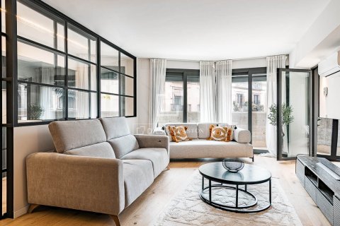 Apartament w Barcelona, Hiszpania 3 sypialnie, 123 mkw. nr 166796