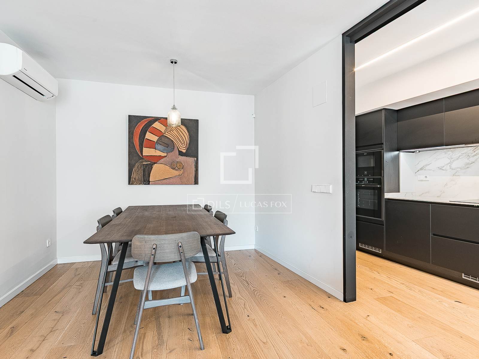 Appartamento a Barcelona, Spagna 3 camere da letto, 109 mq. N° 166796