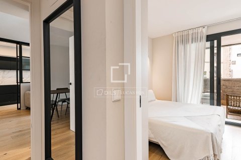 Apartament w Barcelona, Hiszpania 3 sypialnie, 123 mkw. nr 166796 – zdjęcie 27