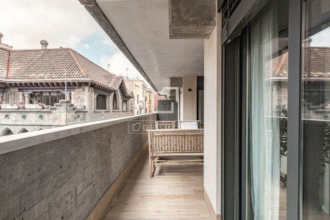 Apartament w Barcelona, Hiszpania 3 sypialnie, 123 mkw. nr 166796 – zdjęcie 13