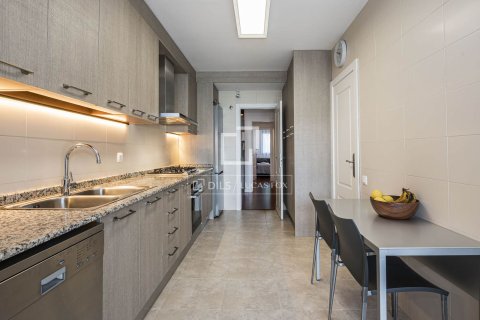 Apartament w Sant Cugat Del Valles, Barcelona, Hiszpania 3 sypialnie, 114 mkw. nr 166793 – zdjęcie 15