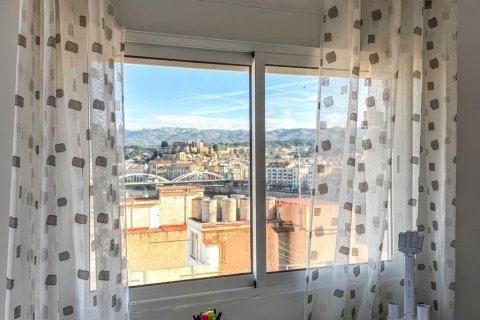 Wohnung zum Verkauf in Tortosa, Tarragona, Spanien 4 Schlafzimmer, 110 m2 Nr. 185025 - Foto 11