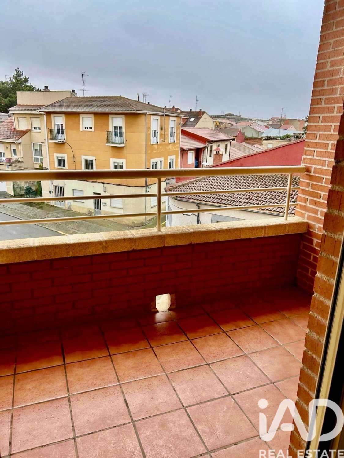 Apartment in La Baneza, Leon, Spain 3 bedrooms, 164 sq.m. No. 185026
