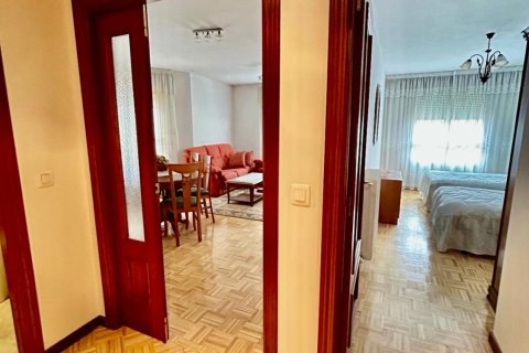 Dzīvoklis pārdošanā La Baneza, Leon, Spānijā 3 istabas, 164 m2 Nr. 185026 - attēls 10