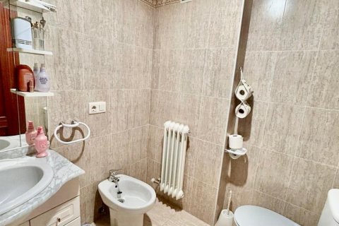 Dzīvoklis pārdošanā La Baneza, Leon, Spānijā 3 istabas, 164 m2 Nr. 185026 - attēls 24