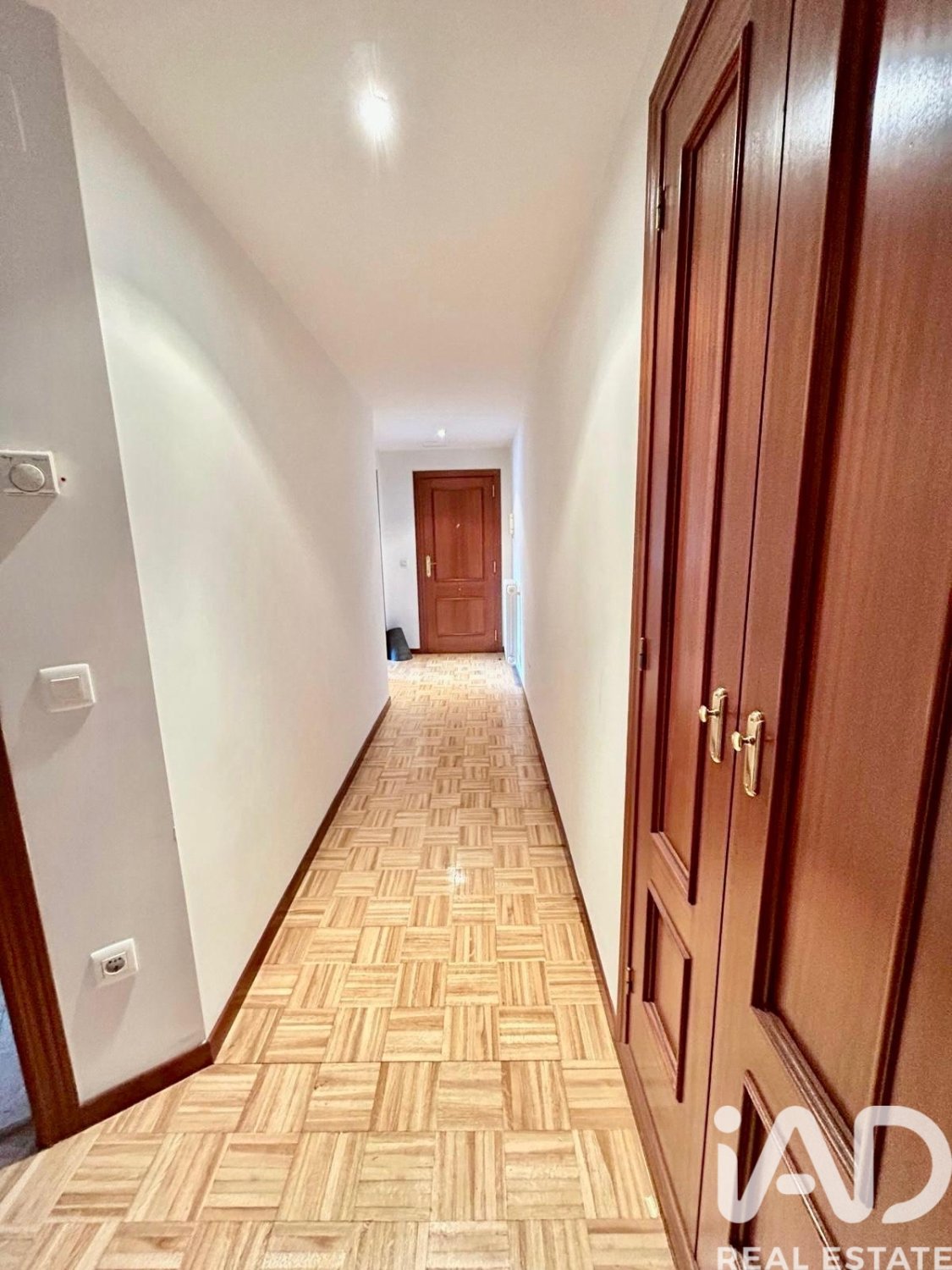Apartment in La Baneza, Leon, Spain 3 bedrooms, 164 sq.m. No. 185026