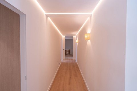 Villa en venta en Pollenca, Mallorca, España 6 dormitorios, 536 m2 No. 143401 - foto 30