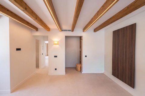 Villa en venta en Pollenca, Mallorca, España 6 dormitorios, 536 m2 No. 143401 - foto 26