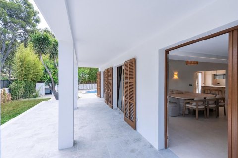 Villa en venta en Pollenca, Mallorca, España 6 dormitorios, 536 m2 No. 143401 - foto 8