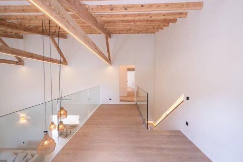 Villa en venta en Pollenca, Mallorca, España 6 dormitorios, 536 m2 No. 143401 - foto 12