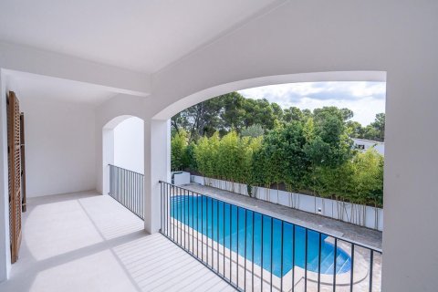 Villa en venta en Pollenca, Mallorca, España 6 dormitorios, 536 m2 No. 143401 - foto 27