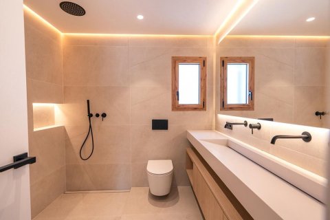 Villa en venta en Pollenca, Mallorca, España 6 dormitorios, 536 m2 No. 143401 - foto 25