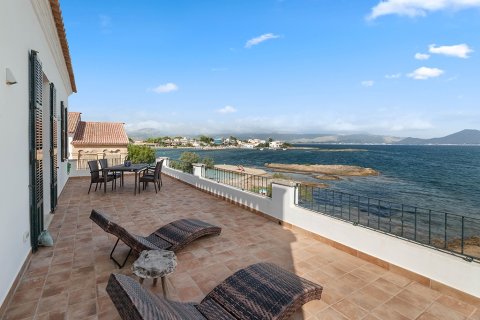 Villa en venta en Alcudia, Mallorca, España 5 dormitorios, 229 m2 No. 143398 - foto 1