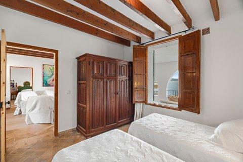 Villa en venta en Alcudia, Mallorca, España 5 dormitorios, 229 m2 No. 143398 - foto 13