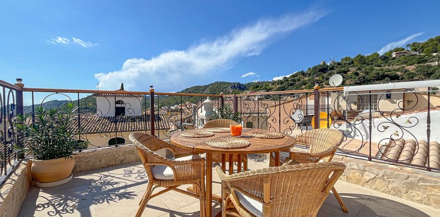 Villa en Andratx, Mallorca, España 5 dormitorios, 182 m2 No. 143399