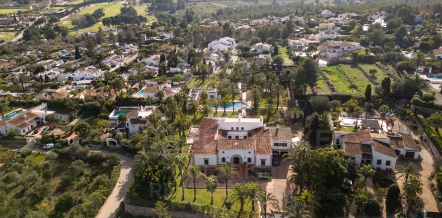 Villa à Javea, Alicante, Espagne 13 chambres, 1100 m2 No. 158475