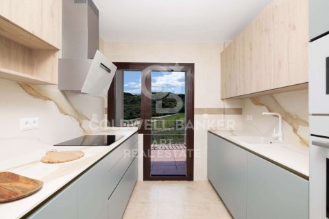 Hus till salu i Estepona, Malaga, Spanien 3 sovrum, 261 kvm. Nr. 158478 - foto 4