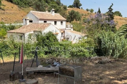 House for sale in Casares, Malaga, Spain 4 bedrooms, 200 sq.m. No. 158473 - photo 28