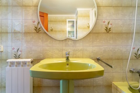 Huoneisto myytävänä Cambrils, Tarragona, Espanja, 3 makuuhuonetta, 106 m2 No. 158474 - kuva 17