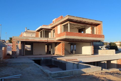 Villa for sale Ciudad Quesada, Alicante, Spain 1 bedroom, 350 sq.m. No. 116457 - photo 8