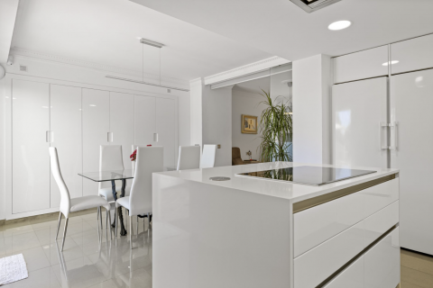 Townhouse for sale Nueva Andalucia, Malaga, Spain 4 bedrooms, 255 sq.m. No. 109653 - photo 15
