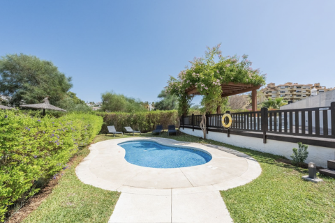 Dzīvoklis pārdošanā Estepona, Malaga, Spānijā 2 istabas, 110 m2 Nr. 109591 - attēls 2