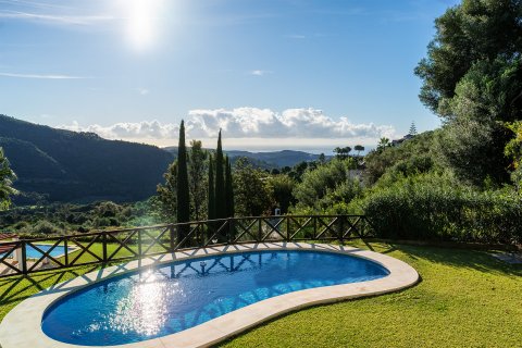 House for sale Benahavis, Malaga, Spain 4 bedrooms, 519 sq.m. No. 109648 - photo 19