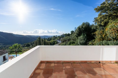 House for sale Benahavis, Malaga, Spain 4 bedrooms, 519 sq.m. No. 109648 - photo 30