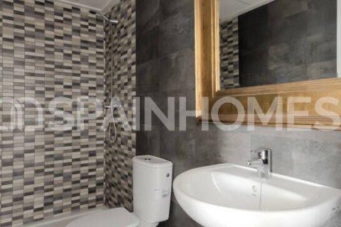 Villa till salu Santa Pola, Alicante, Spanien 2 sovrum, 70 kvm. Nr. 69254 - foto 6