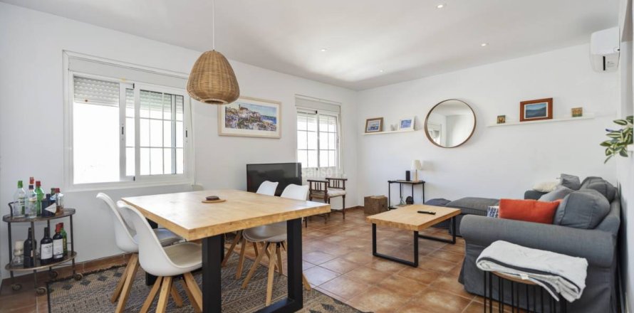 Lägenhet i Mahon, Menorca, Spanien 2 sovrum, 64 kvm. Nr. 168029