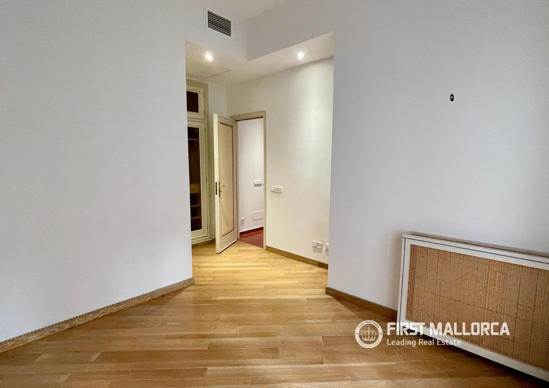 Apartment à Palma de Majorca, Mallorca, Espagne 4 chambres, 216 m2 No. 168035