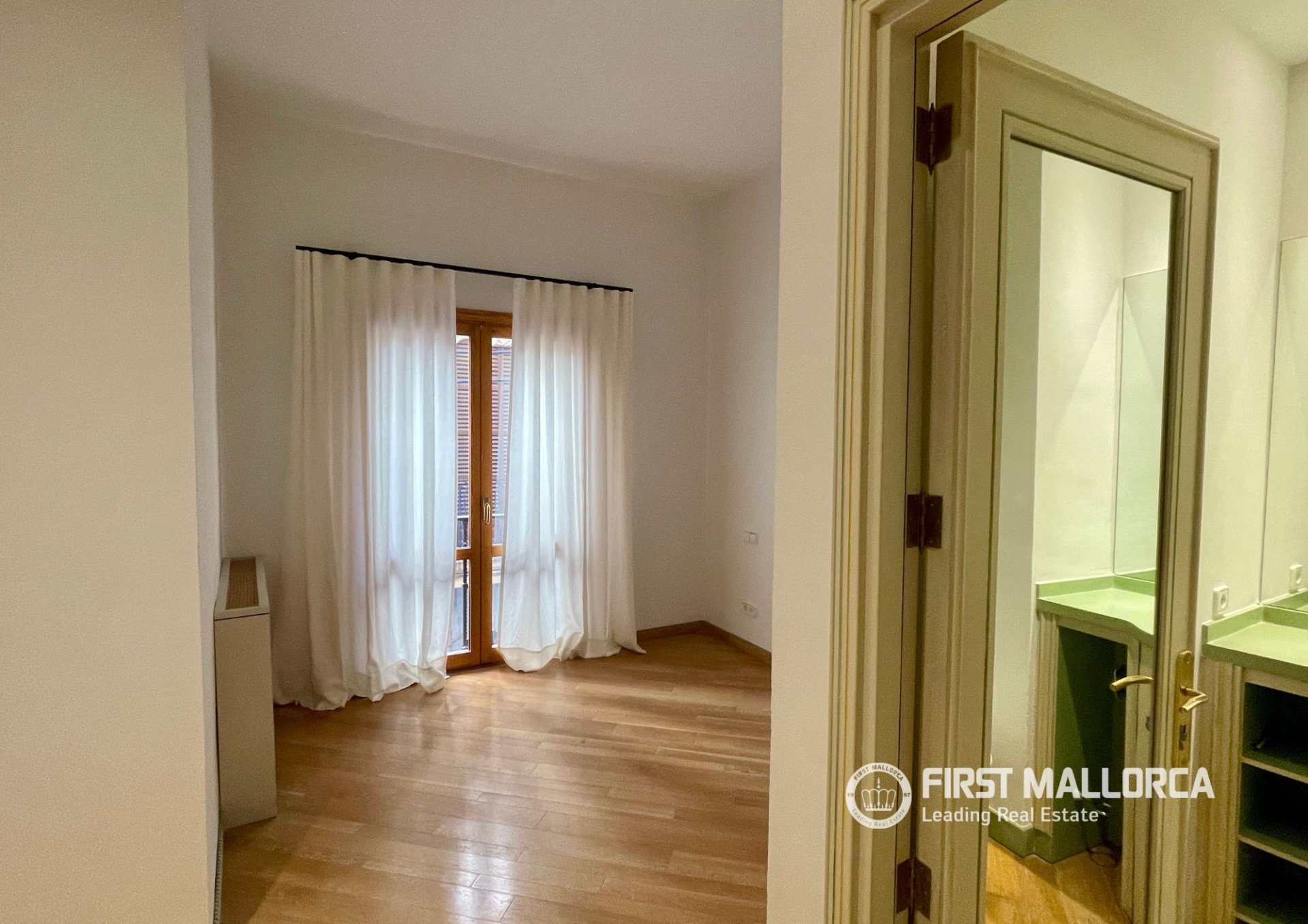 Apartment à Palma de Majorca, Mallorca, Espagne 4 chambres, 216 m2 No. 168035