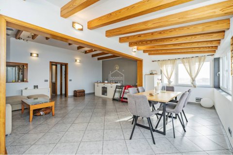 Kaupunkipientalo myytävänä Sant Lluis, Menorca, Espanja, 3 makuuhuonetta, 96 m2 No. 151999 - kuva 6
