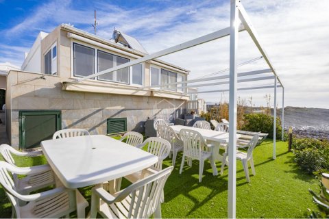 Kaupunkipientalo myytävänä Sant Lluis, Menorca, Espanja, 3 makuuhuonetta, 96 m2 No. 151999 - kuva 2