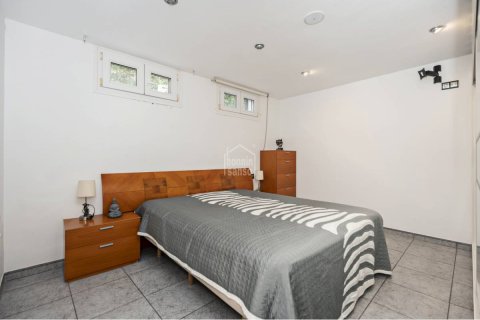 Kaupunkipientalo myytävänä Sant Lluis, Menorca, Espanja, 3 makuuhuonetta, 96 m2 No. 151999 - kuva 9