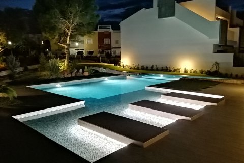 Bungalowi myytävänä Torrevieja, Alicante, Espanja, 3 makuuhuonetta, 74 m2 No. 163523 - kuva 17