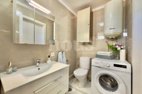 Apartamento en venta en Los Cristianos, Tenerife, España 1 dormitorio, 47 m2 No. 141404 - foto 17