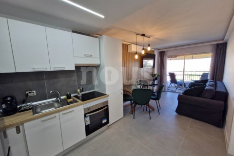Apartment for sale in Los Cristianos, Tenerife, Spain 1 bedroom, 60 sq.m. No. 141403 - photo 7