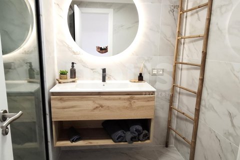 Apartment for sale in Tenerife, Spain 1 bedroom, 60 sq.m. No. 141402 - photo 24