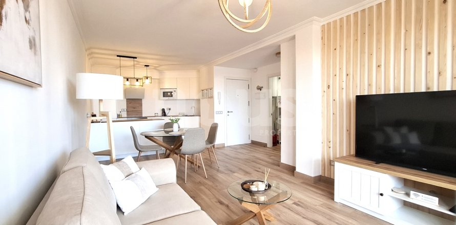 Apartment in Tenerife, Spain 1 bedroom, 60 sq.m. No. 141402