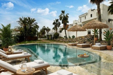 Lägenhet till salu i Estepona, Malaga, Spanien 3 sovrum, 206.78 kvm. Nr. 181496 - foto 21