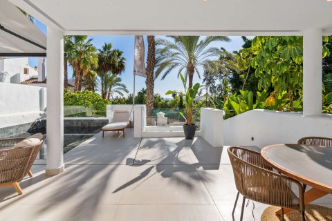 Wohnung zum Verkauf in Estepona, Malaga, Spanien 3 Schlafzimmer, 206.78 m2 Nr. 181496 - Foto 3