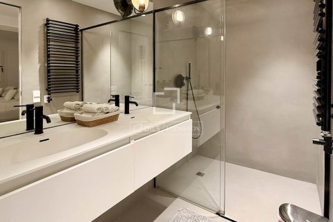 Lägenhet för uthyrning i Barcelona, Spanien 3 sovrum, 156 kvm. Nr. 161365 - foto 18