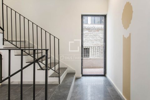 Lägenhet för uthyrning i Barcelona, Spanien 2 sovrum, 72 kvm. Nr. 161367 - foto 23