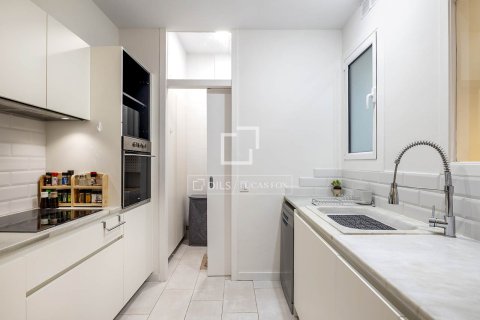 Lägenhet för uthyrning i Barcelona, Spanien 2 sovrum, 185 kvm. Nr. 161364 - foto 13