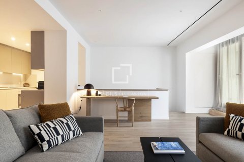 Lägenhet för uthyrning i Barcelona, Spanien 3 sovrum, 238 kvm. Nr. 161366 - foto 5