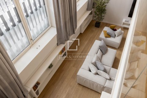 Lägenhet för uthyrning i Barcelona, Spanien 1 sovrum, 173 kvm. Nr. 161370 - foto 25