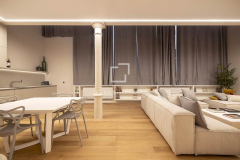 Lägenhet för uthyrning i Barcelona, Spanien 1 sovrum, 173 kvm. Nr. 161370 - foto 10